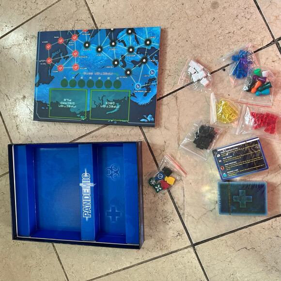 Pandemic Board Game Z-Man 2-4 Player Strategy Survival Strategic Cooperative - Picture 4 of 15